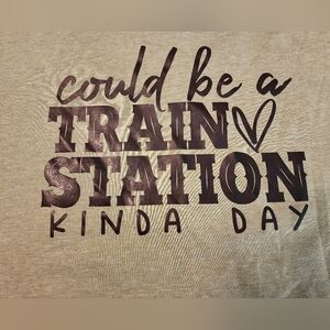 Green Graphic T-Shirt XL Unisex Yellowstone Theme Train Station Rip&Beth